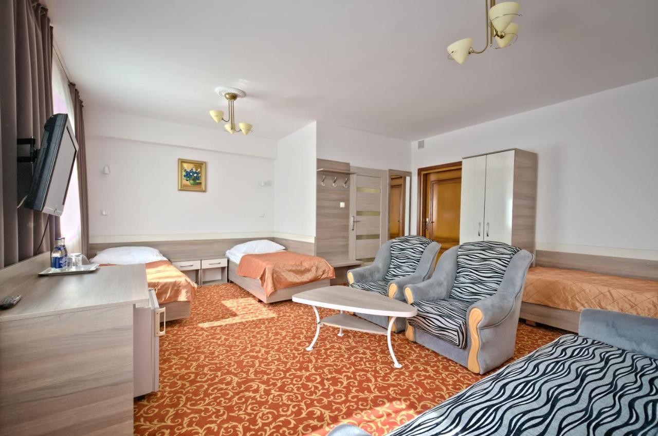 Hotel Sezam Kraczkowa Buitenkant foto