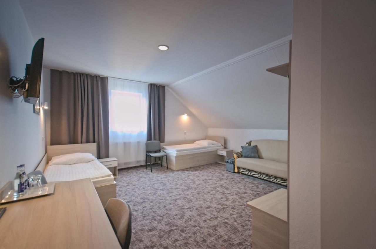 Hotel Sezam Kraczkowa Buitenkant foto
