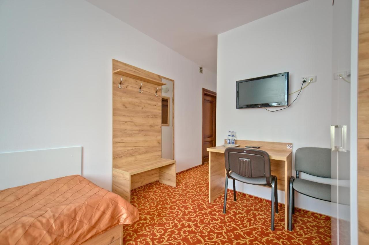 Hotel Sezam Kraczkowa Buitenkant foto
